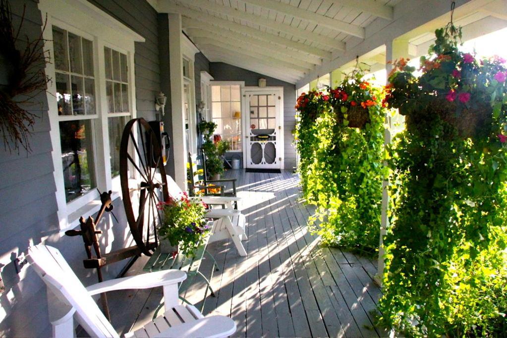 Broadwater Inn & Cottages Baddeck Inlet Dış mekan fotoğraf