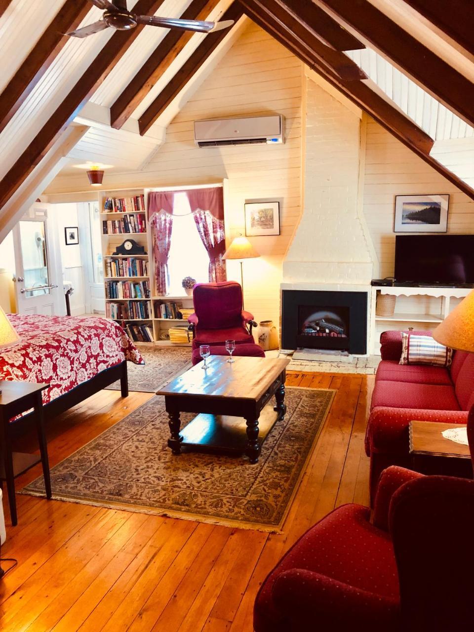 Broadwater Inn & Cottages Baddeck Inlet Dış mekan fotoğraf